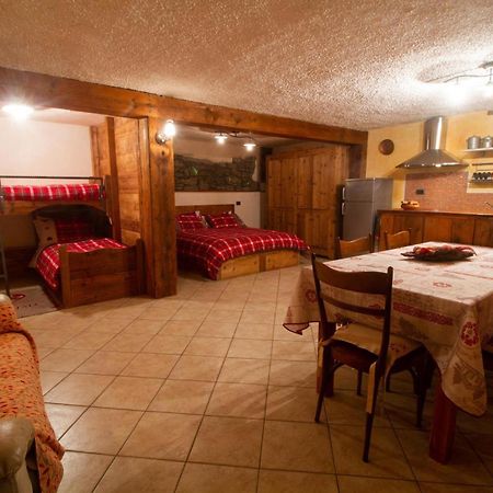 La Maison De Karen The Deer House Gignod المظهر الخارجي الصورة